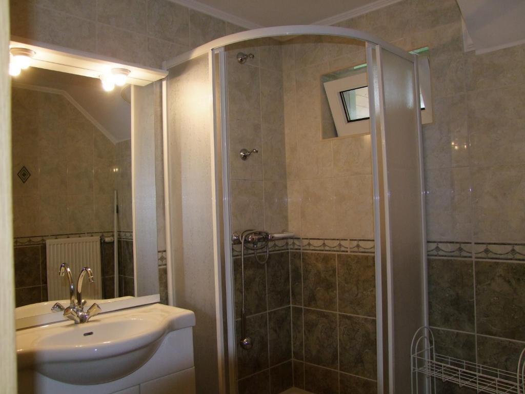 Rajna Apartmanhaz Bogács الغرفة الصورة
