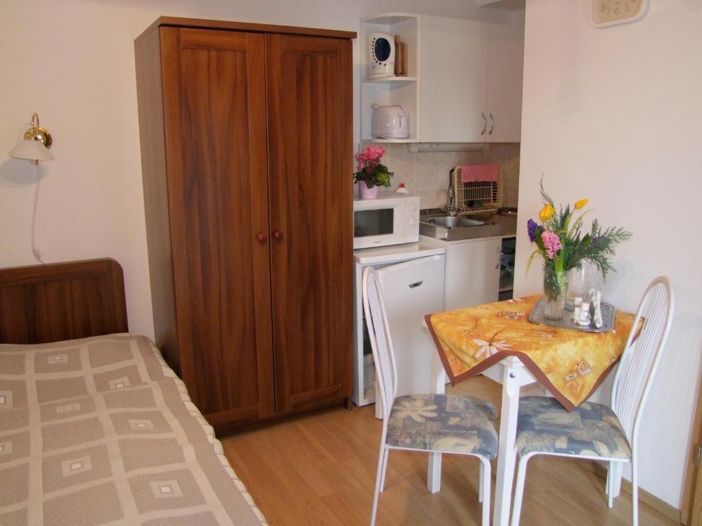 Rajna Apartmanhaz Bogács الغرفة الصورة